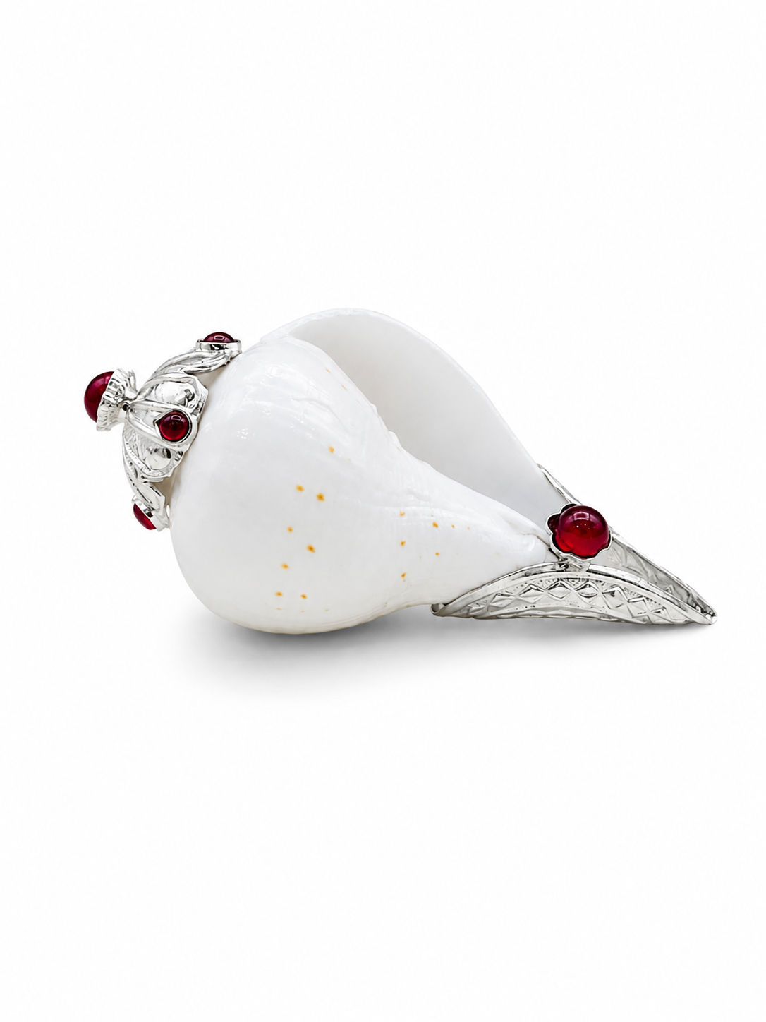 SILVER CAPPED SHANKH